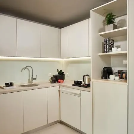 Cw Riviera Premium